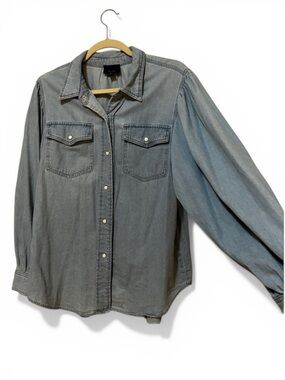 Light Blue Button Down Long Sleeve Blouse